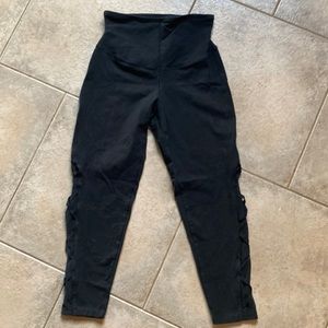 Yummies capri leggings